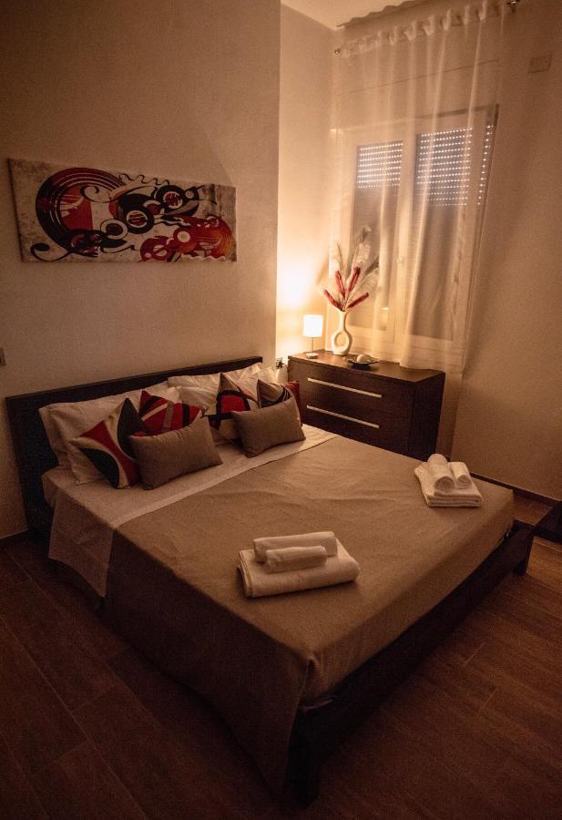 Bellini Lorenz Apartment Cagliari Dış mekan fotoğraf