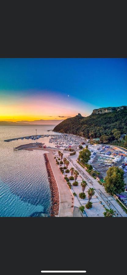 Bellini Lorenz Apartment Cagliari Dış mekan fotoğraf